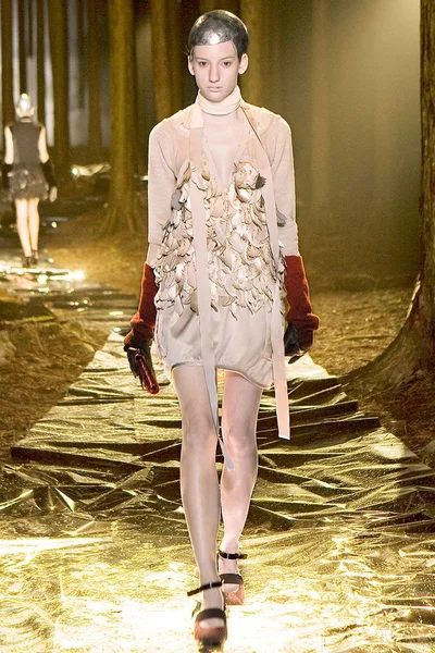 Look 33